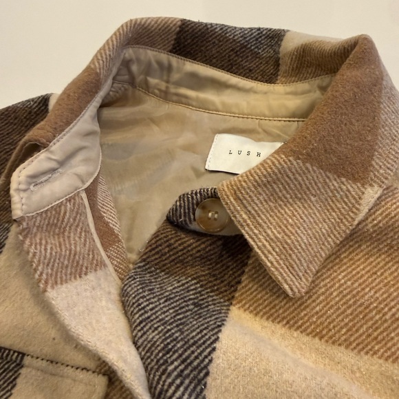 Plaid Button-Up Shacket - Picture 3 of 3